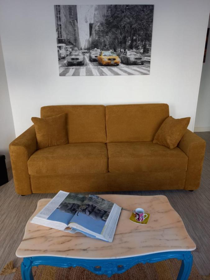 סדאן Appart Plein Centre, Balcon - 4 Personnes מראה חיצוני תמונה